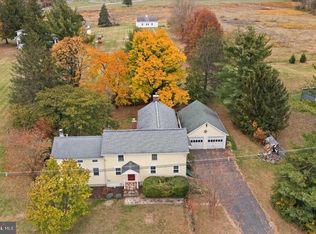 209 Woodsville Rd, Lambertville, NJ 08530