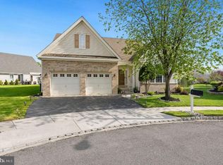 7 Daisy Ct, Marlton, NJ 08053