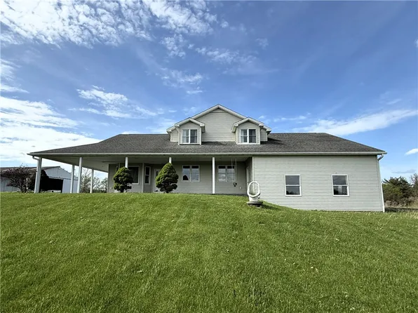 308 Prospect Hill Rd, Horseheads, NY 14845