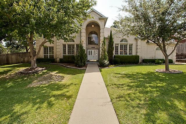 1st image of 5142 Whispering Oaks Dr