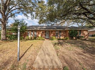 3419 Oakridge Ln, Waco, TX 76708