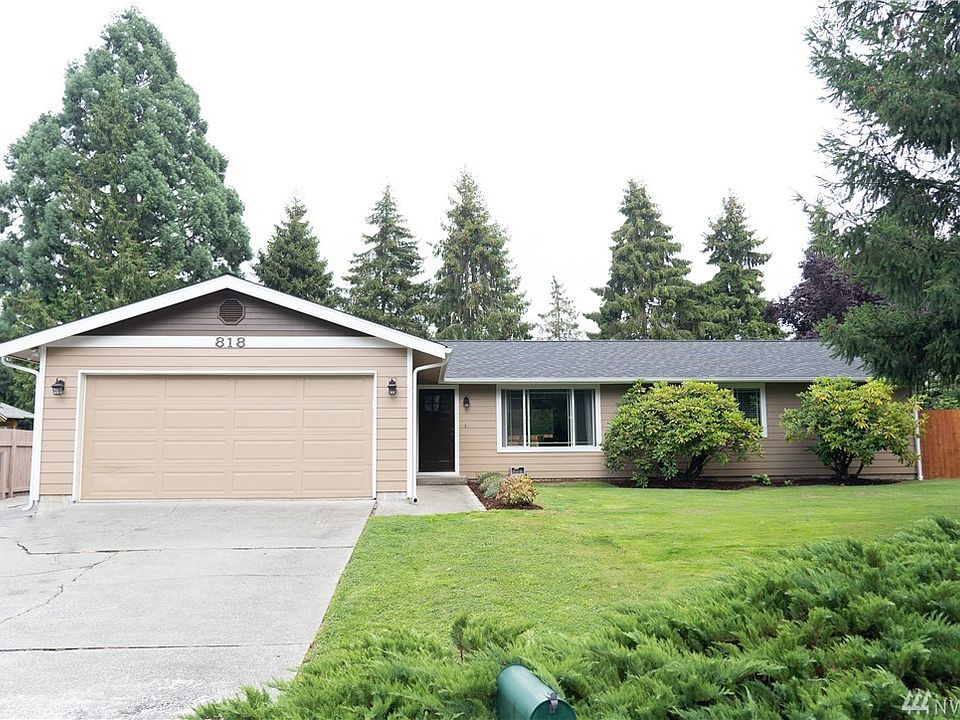 1st image of 818 Upland Dr