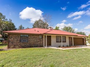 21 Sanford Ave, Debary, FL 32713