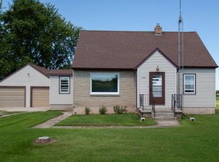 3722 Newtonburg Rd, Manitowoc, WI 54220