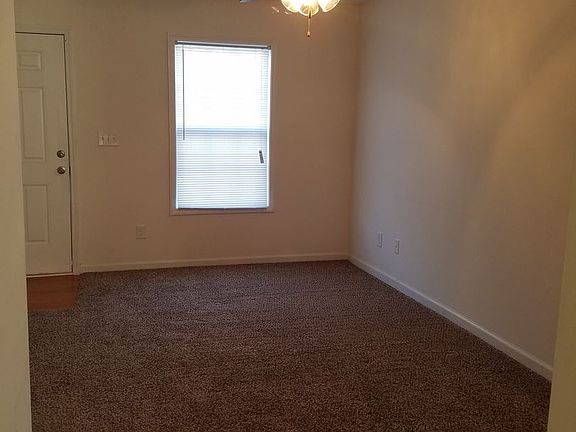 3rd image of 65 Durrett Dr APT C