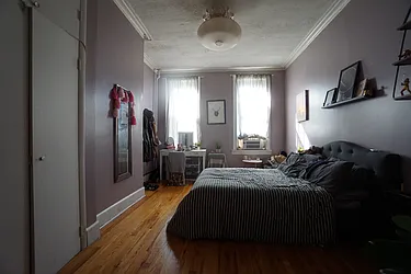 Rented by Rennit Inc.