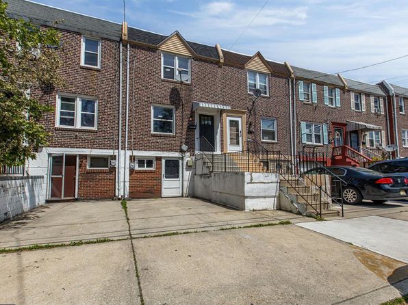 1067 S Merrimac Rd