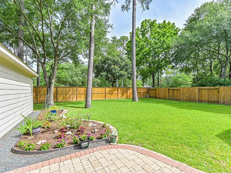 16022 Diamond Rock Dr — Photo 40