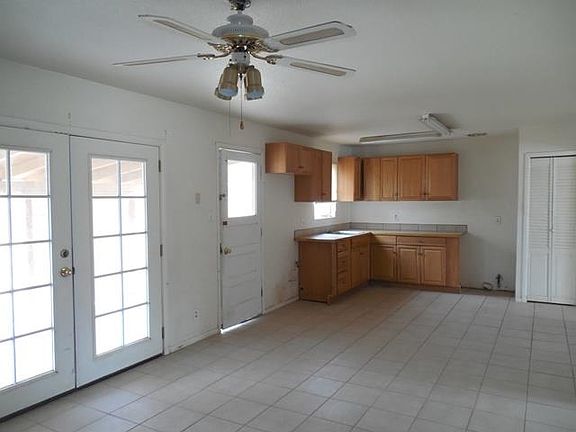 3rd image of 1311 Bellamah Dr