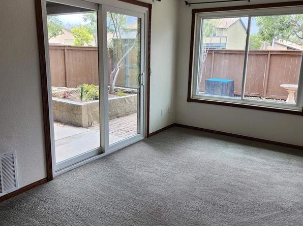 10250 Michala Pl, Santee, CA 92071