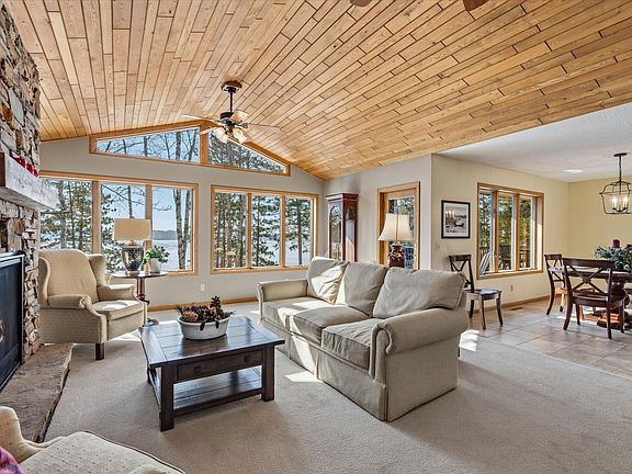 5th image of 37595 Bonnie Lakes Rd