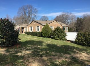 204 Stonecrest Cir SW, Concord, NC 28027