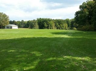 6126 Esworthy Rd, Ravenna, OH 44266