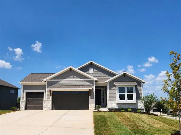 24908 W 145th St, Olathe, KS 66061