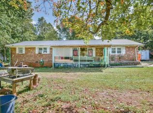 1165 Rock Creek Rd, Erwin, TN 37650