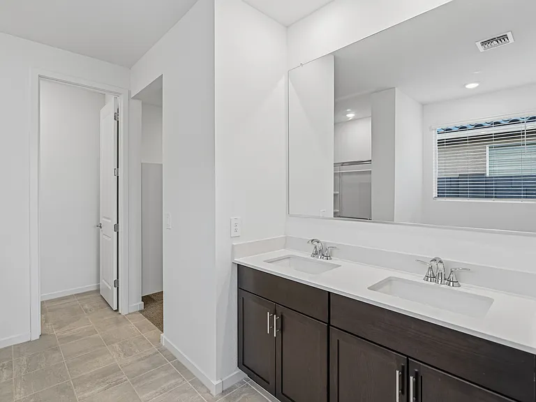 2520 E Grenache Rd — Photo 34