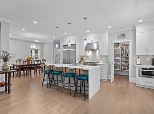 33 Glenwood Rd #1, Somerville, MA 02145