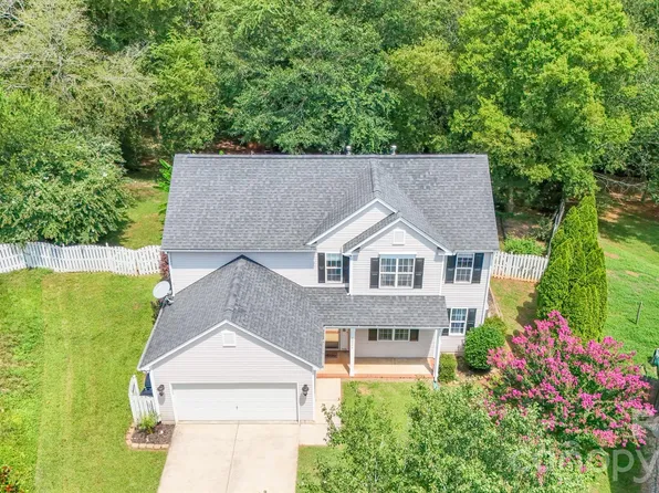 13316 Emerald Branch Ln, Charlotte, NC 28273