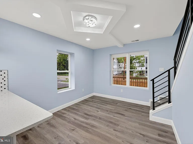 5306 Ethelbert Ave — Photo 8