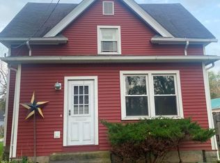 235 Madison St, Walworth, WI 53184