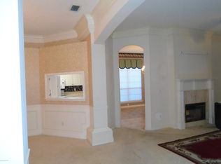 3840 Chapelgate Rd, Jacksonville, FL 32223