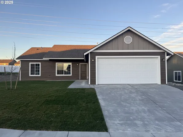 2878 Curlew St, Umatilla, OR 97882