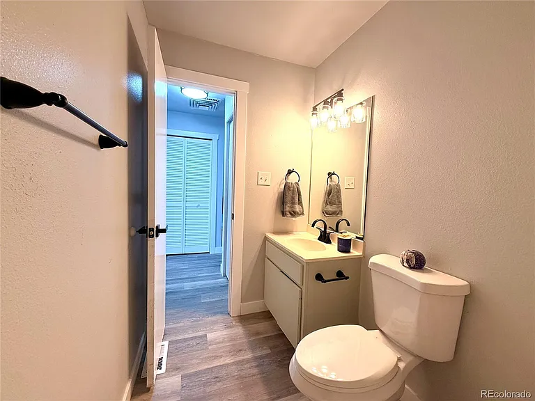 531 S Angus Ave #11 — Photo 16