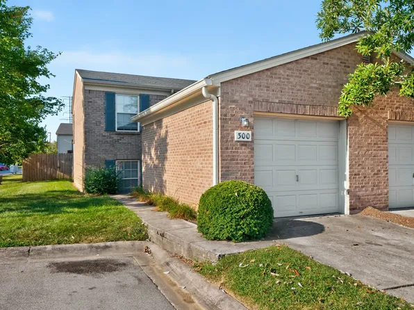 300 Johns Turn Trl, Lexington, KY 40514