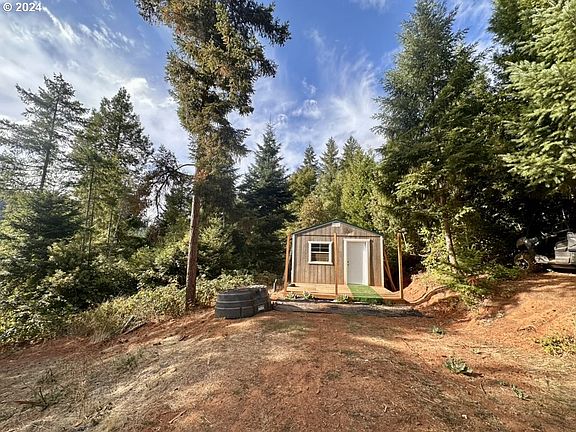 4th image of 780 Tunnel Rd