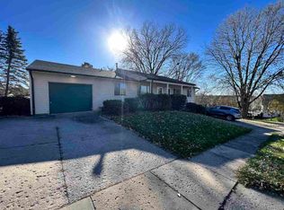 701-703 Perry Ct, Iowa City, IA