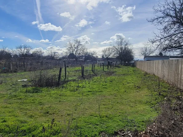 Oregon Ln, Irrigon, OR 97844