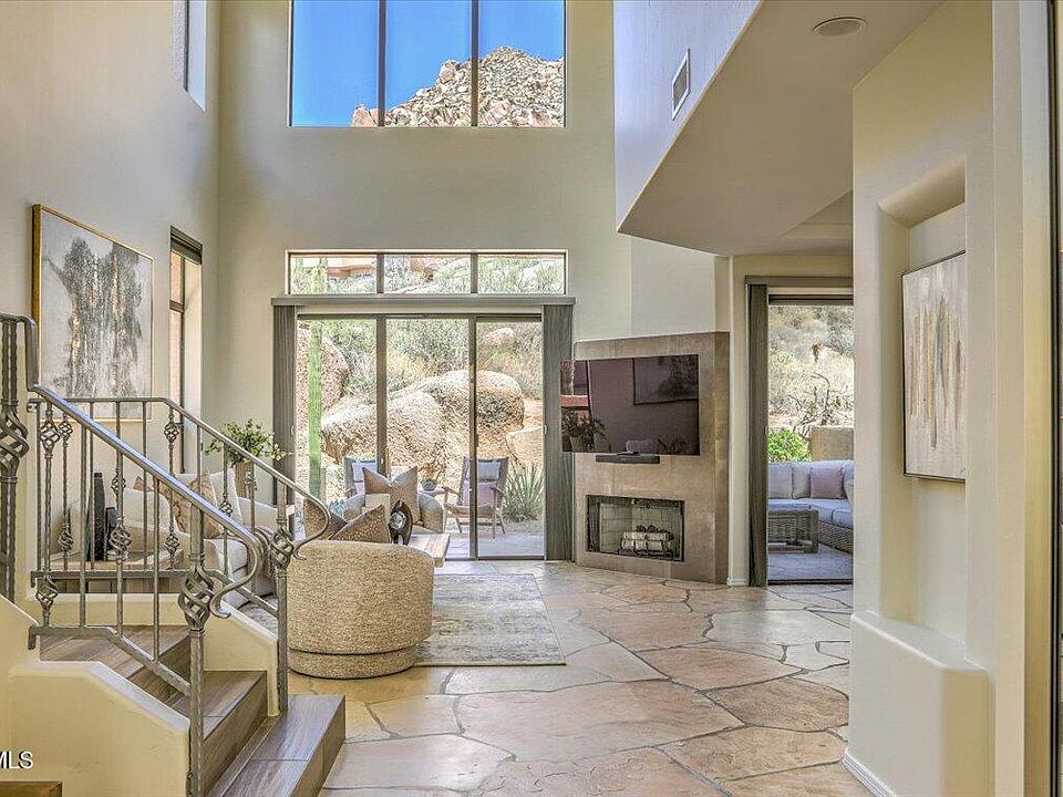 ドクターリビング 8756 W Rancho Dr, Glendale, AZ 85305 | Zillow