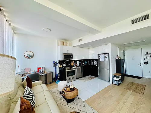 3128 Henry Hudson Pkwy E #405 Photo 1