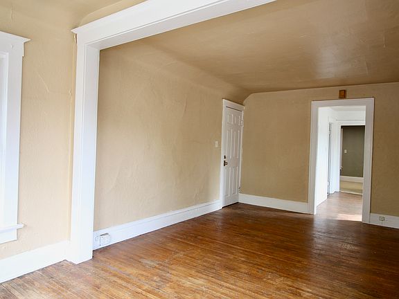 4th image of 2563 Foraker Avenue # Fl 2nd