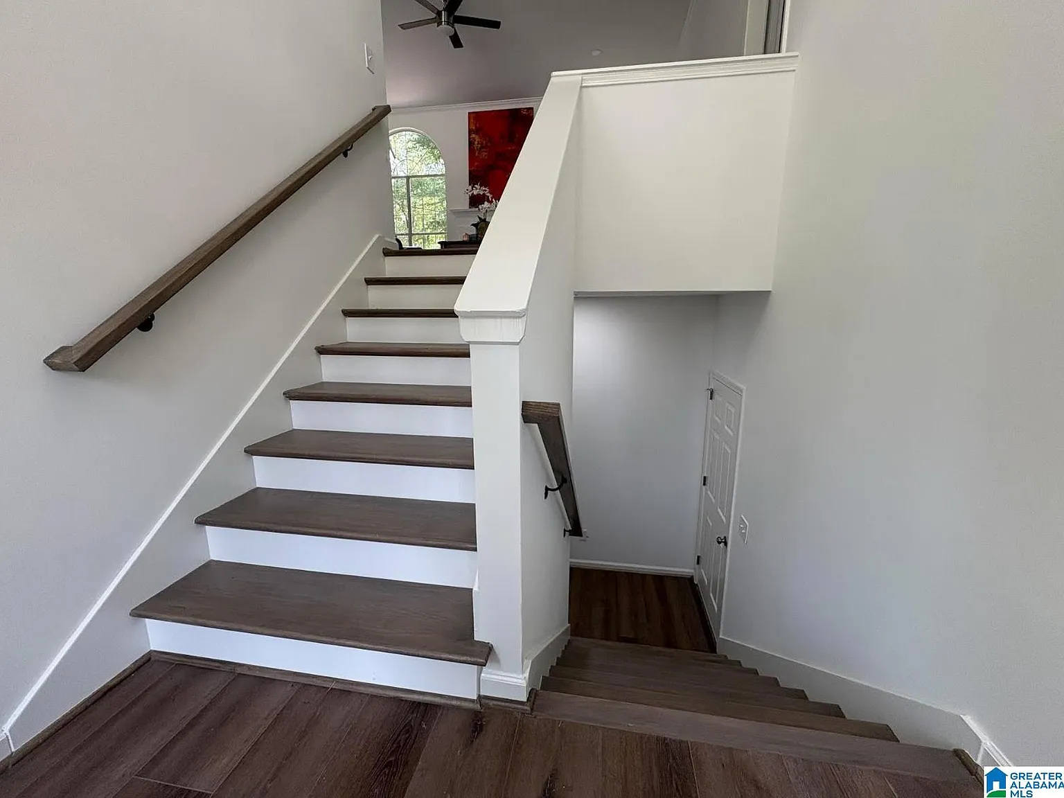5 bed, 3.0 bath, 2369 sqft, $2,795 — Photo 3