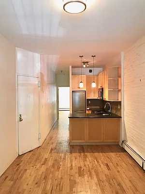 Rented by New York is Home | media 29