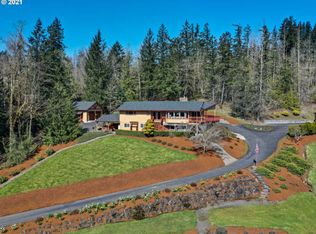 19255 S Henrici Rd, Oregon City, OR 97045