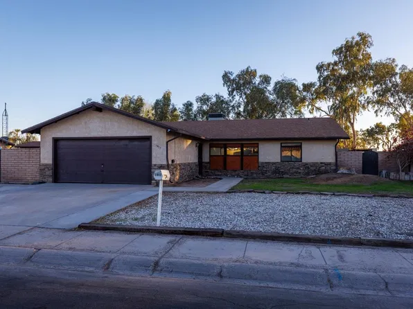 1917 E San Gabriel Dr, Yuma, AZ 85365