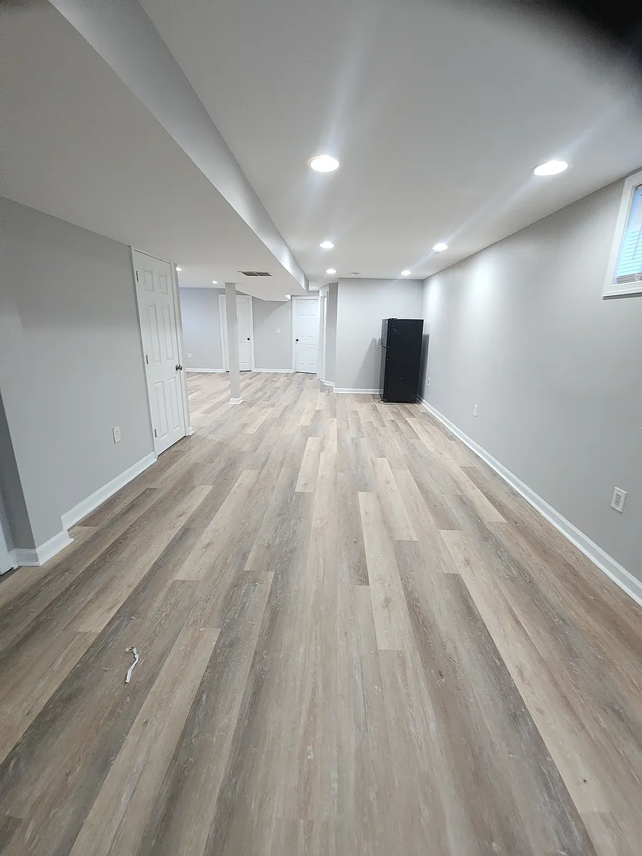 Building Photo - 5608 Eastwood Ct