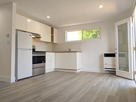 3rd image of 310 San Marino Ave