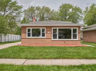 1108 Blouin Dr, Dolton, IL 60419
