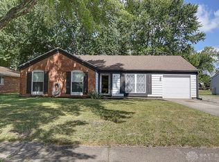 5341 Wakefield Dr, Fairborn, OH