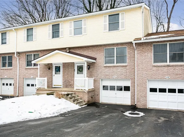6396 Sterling Cir, Victor, NY 14564