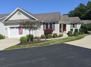 109 Rivers Edge Ln UNIT B, Upper Sandusky, OH 43351