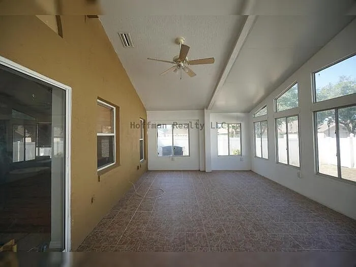 6921 Jamestown Manor Dr — Photo 18