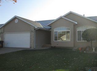 4608 S Key Ave, Sioux Falls, SD 57106