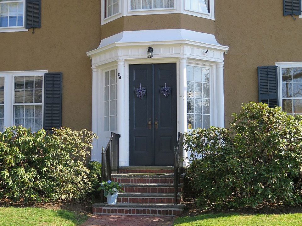 2nd image of 59 E Orchard Ave