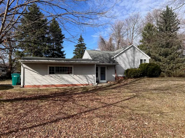 200 W Rolfe, Perry, MI 48872