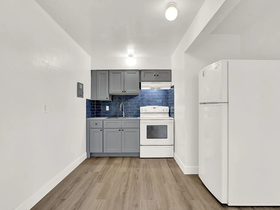2701 Avenue E #15