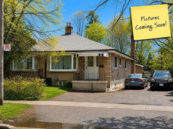 64 Birkdale Rd, Toronto, ON M1P 3R5